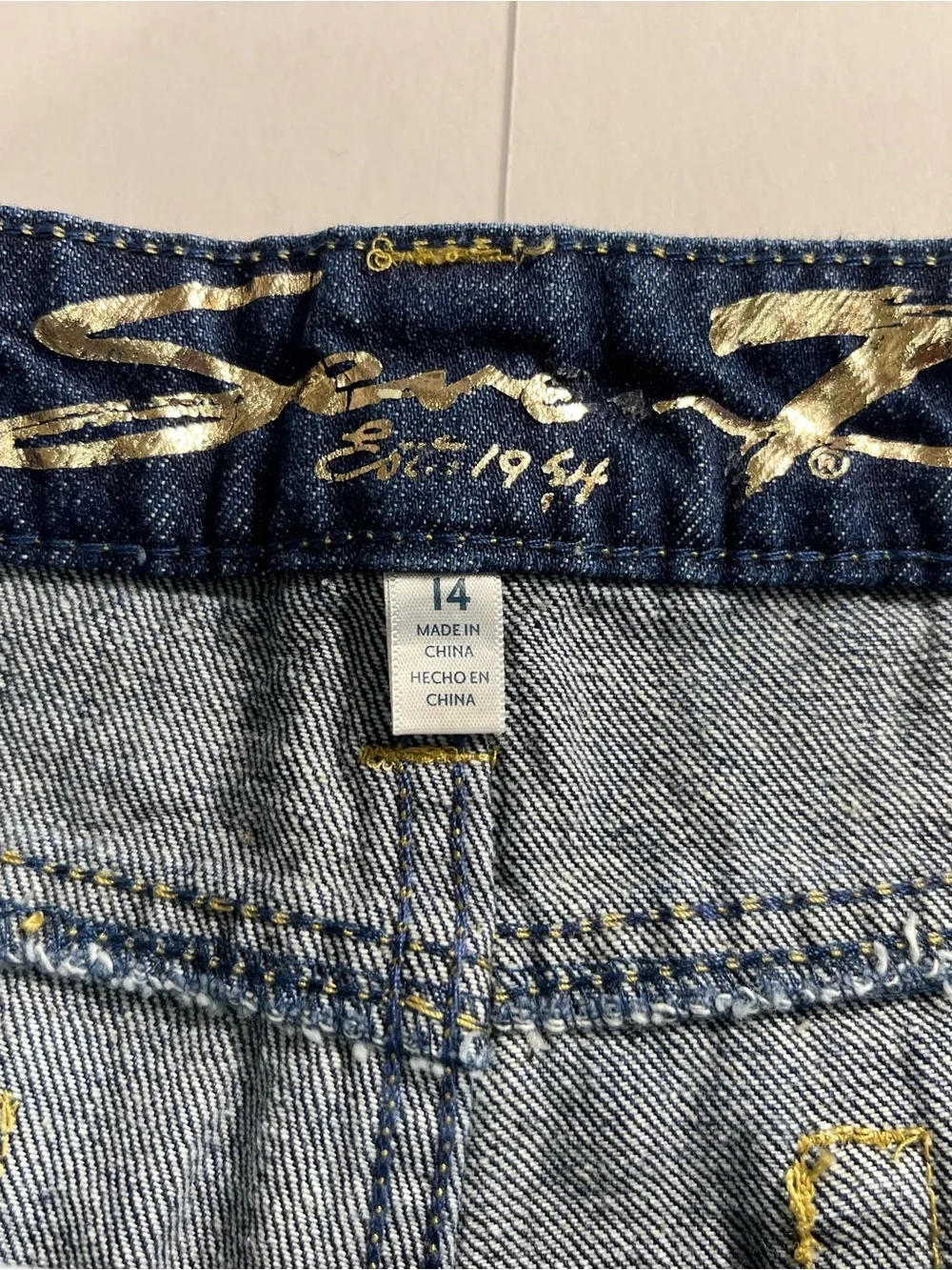 Seven Jeans Dark Blue Distressed Denim Women’s‎ Shorts